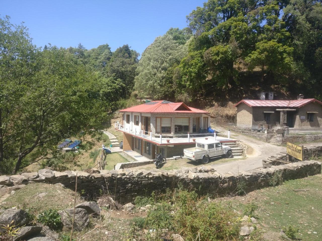 Simba Cafe & Lodge Binsar Exteriér fotografie