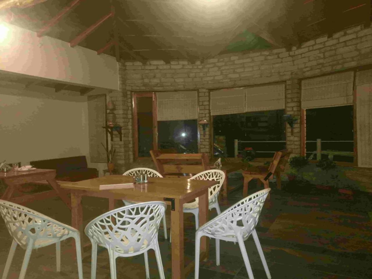 Simba Cafe & Lodge Binsar Exteriér fotografie