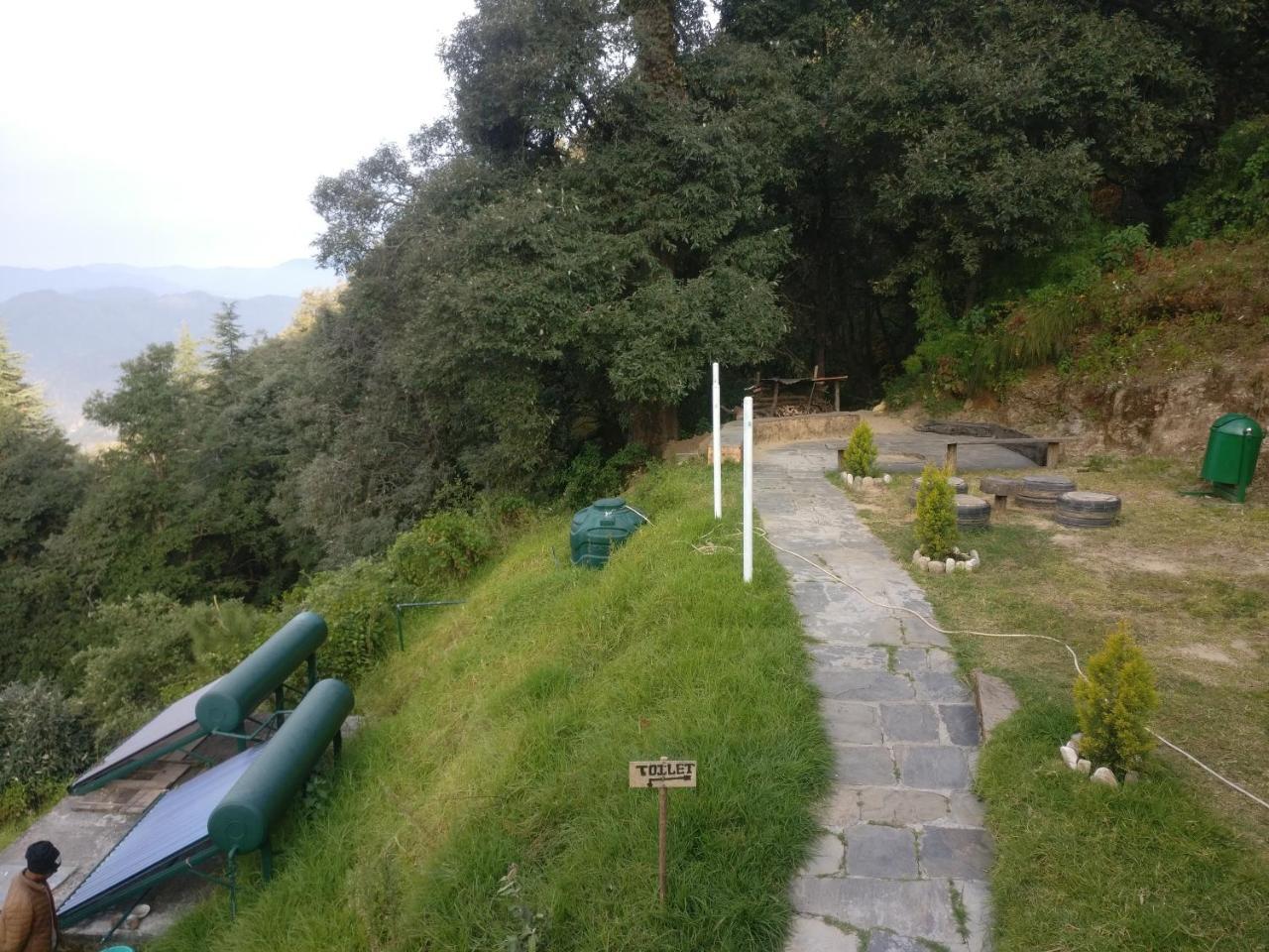 Simba Cafe & Lodge Binsar Exteriér fotografie